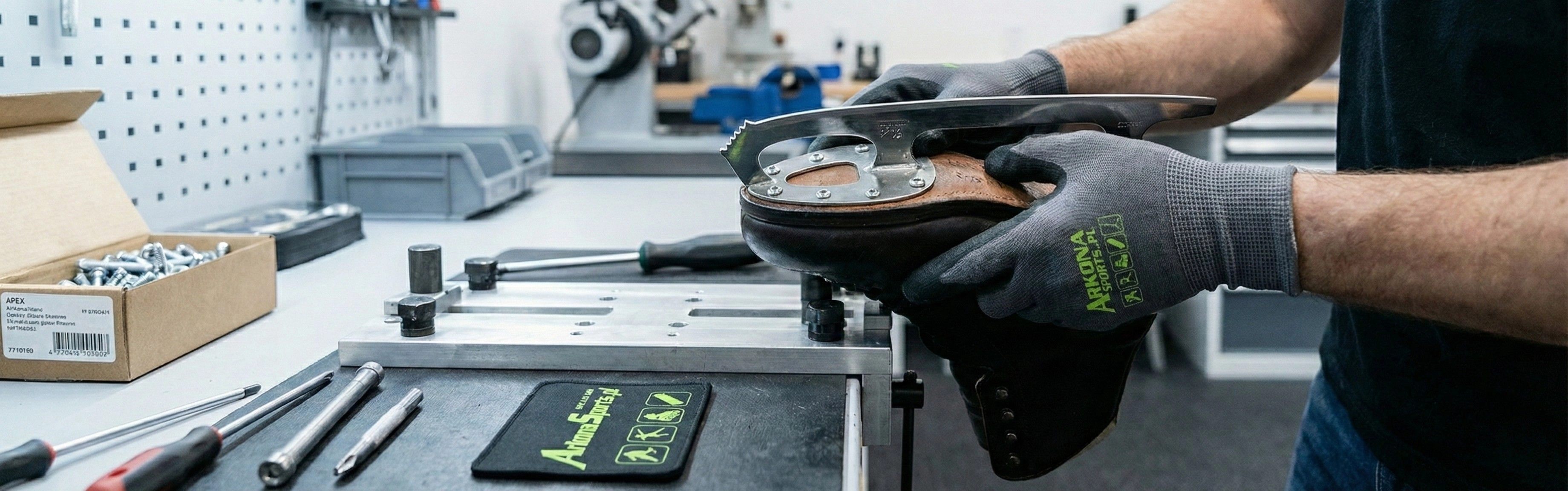 Profesjonalny montaż płozy w serwisie ArkonaSports – dopasowanie i precyzyjne ustawienie ostrza - wizualizacja